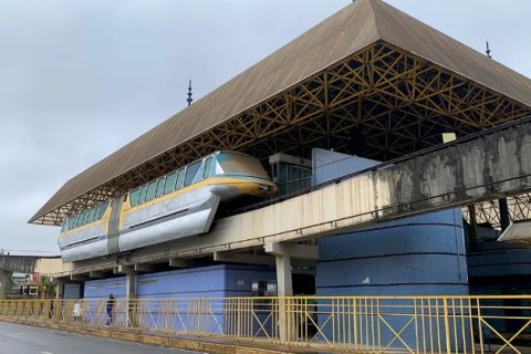Prefeitura anuncia demolição do trecho central do monotrilho de Poços de Caldas até o fim de 2028