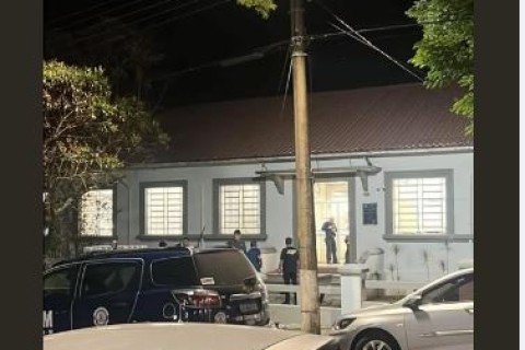 Ataque a facadas dentro de escola deixa duas funcionárias feridas em Tapiratiba