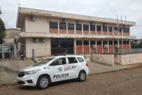 Muralha digital localiza carro furtado e PM prende jovem por receptação em São José do Rio Pardo