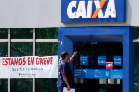 Caixa tem greve nacional; Banco do Brasil mantém paralisação em algumas bases
